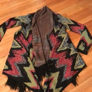 Long Carpet Sweater with Findges